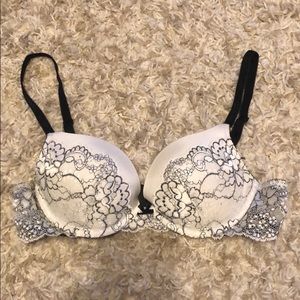 Victoria’s Secret bra